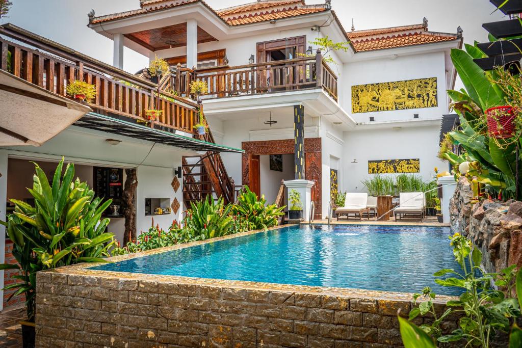 Antonios Villa Hotel