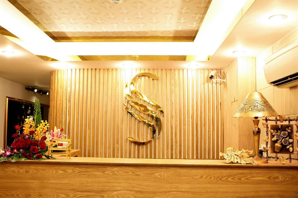 New Sunny Hotel