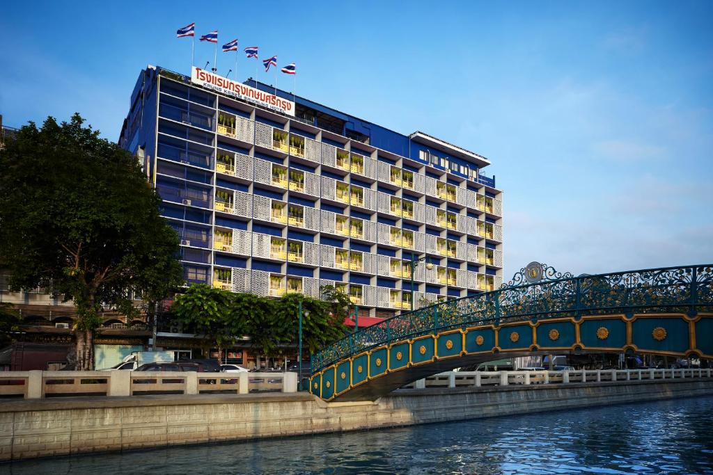 The Krungkasem Srikrung Hotel